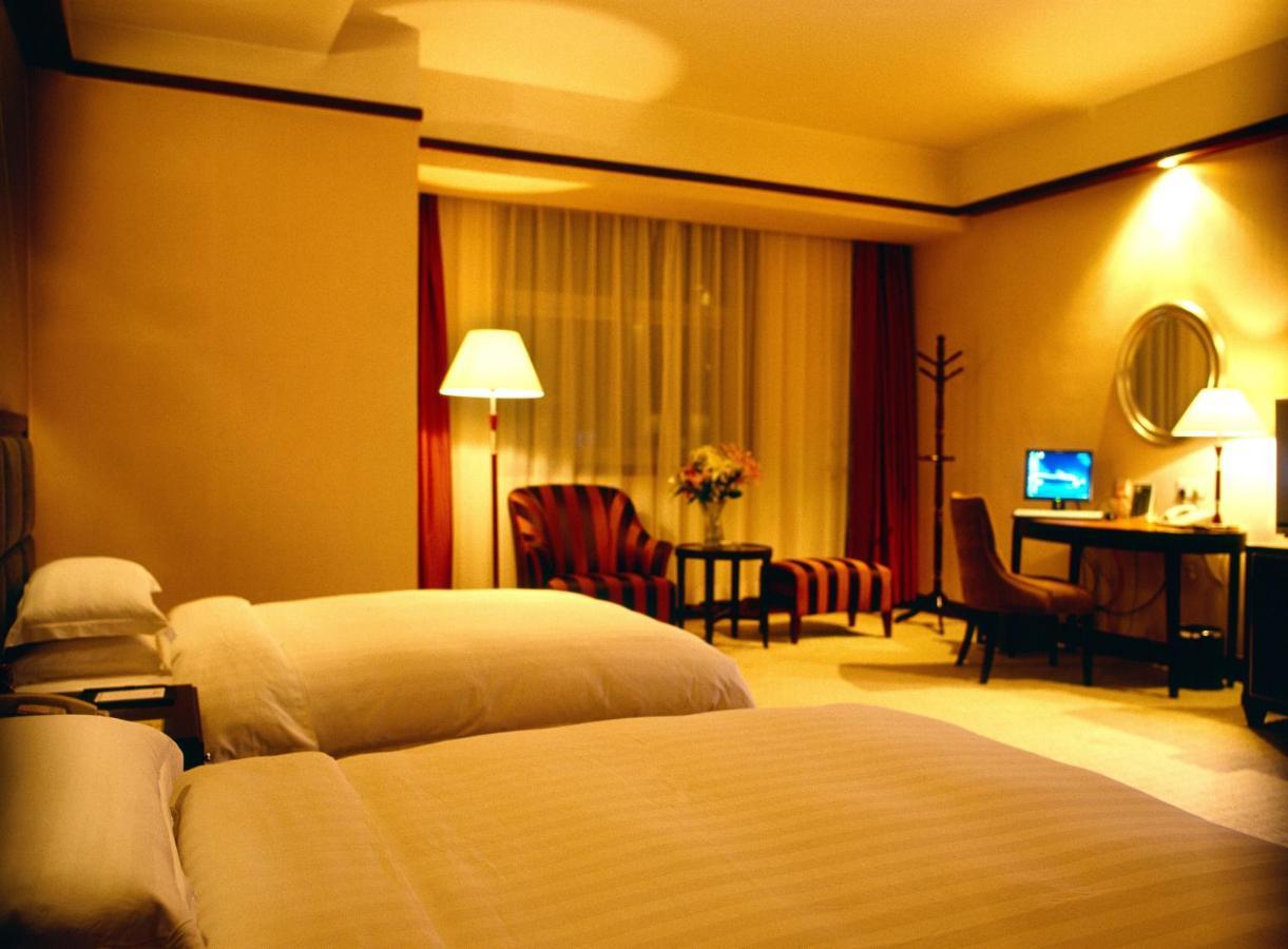 Royal International Hotel ウルムチ市 部屋 写真